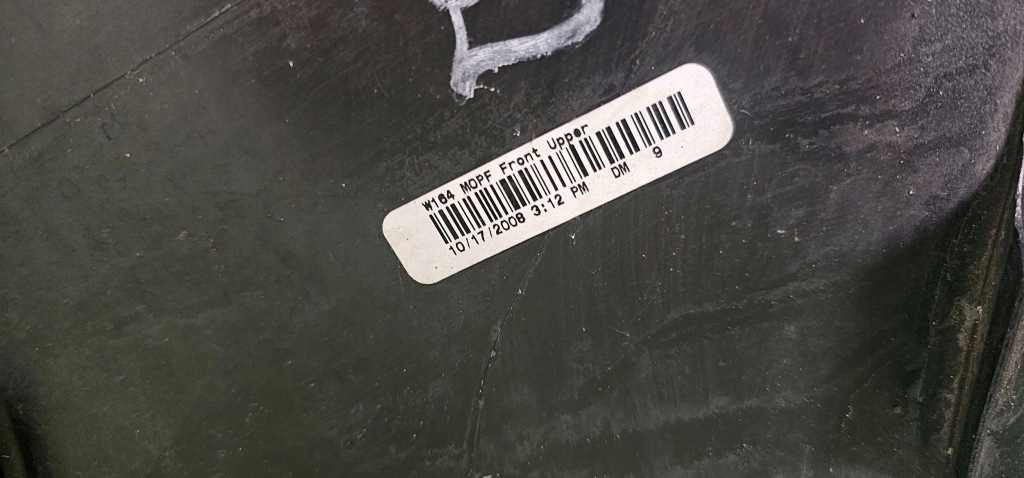 Бампер передний mercedes-benz ml w164 рестайлинг  a1648857225 Киев