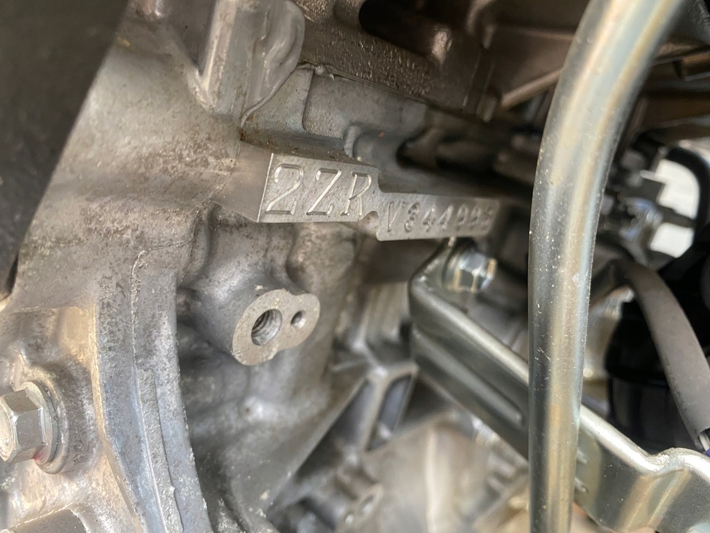 фото №8, Toyota auris ii 1.8 hybrid 2zr-fxe двигун