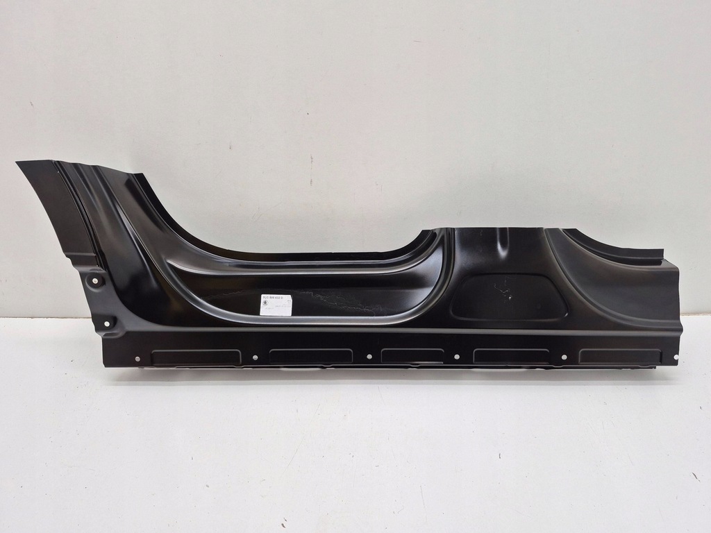 фото №1, Skoda enyaq порог правый