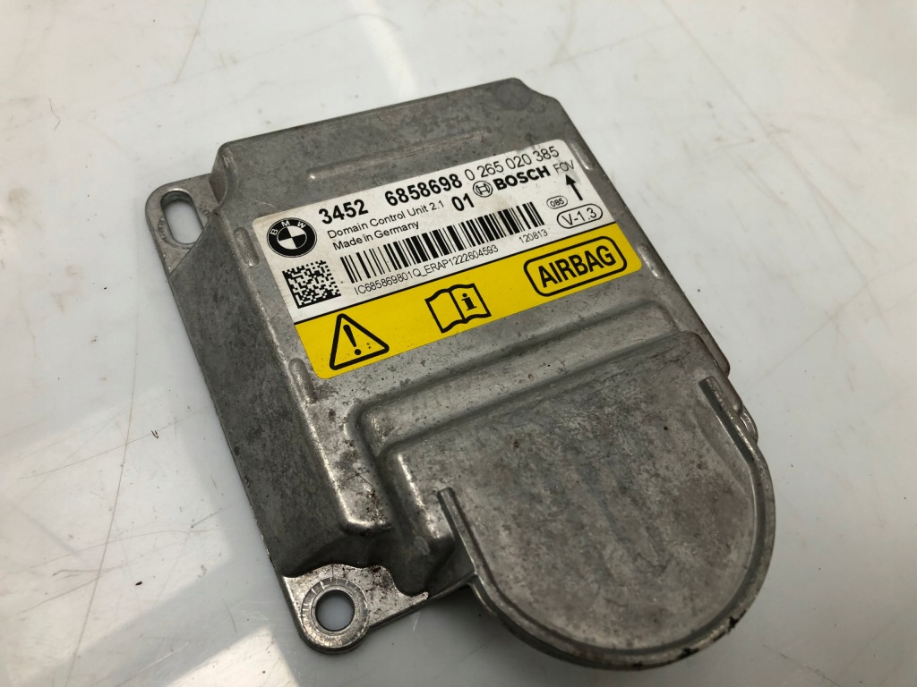 фото №1, Модуль датчик подушка безопасности 6858698 bmw f30 f31 f20 f21