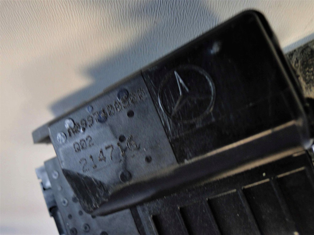 фото №8, Mercedes a klasa w176 176 lift замок крышки задний