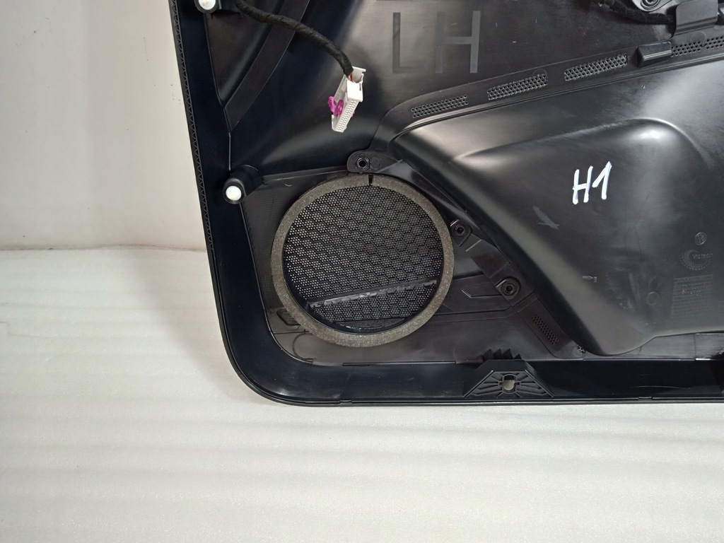 фото №11, Vw caddy iv 2k0 обивка левая перед 2k5867011r