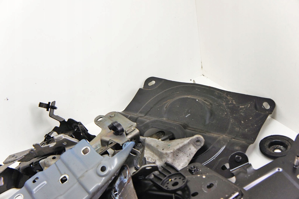 фото №5, Ly242 dacia sandero iii кронштейны крепления кронштейн