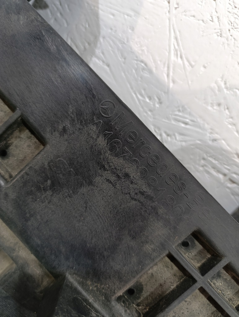 Mercedes gle 167 v167 напрямна кронштейн поріг сторона права om Київ