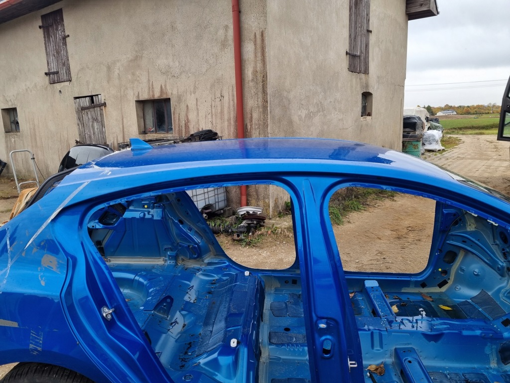 фото №3, Ford focus mk4 хэтчбек крыша