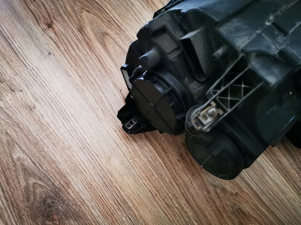 фото №13, Vw golf vii фара лампа правая перед 5g1941006