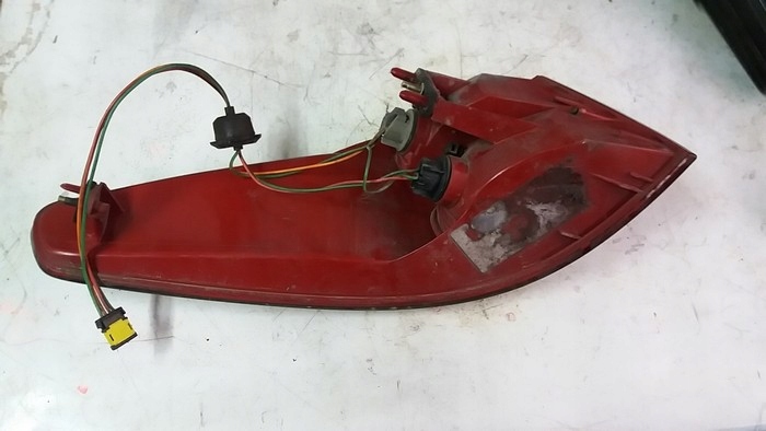 фото №4, Peugeot 607 лампа права задня