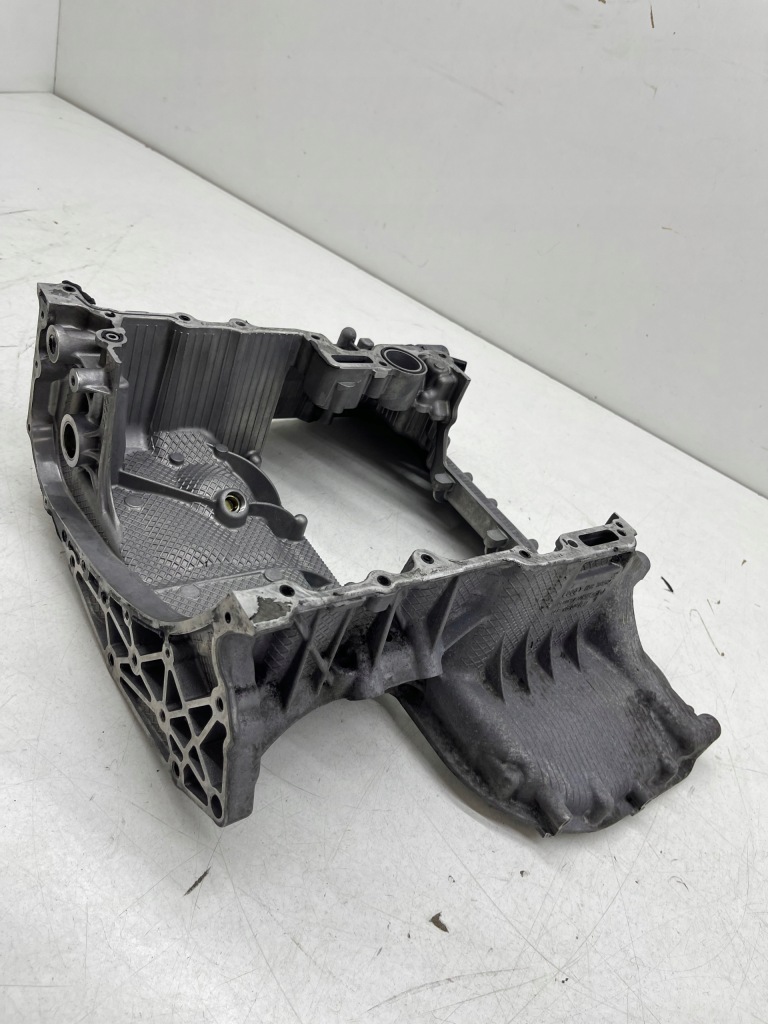 Audi a7 a6 c7 3.0 tdi cdu верхній піддон оливи масляна cała справна оригінал! Недорого