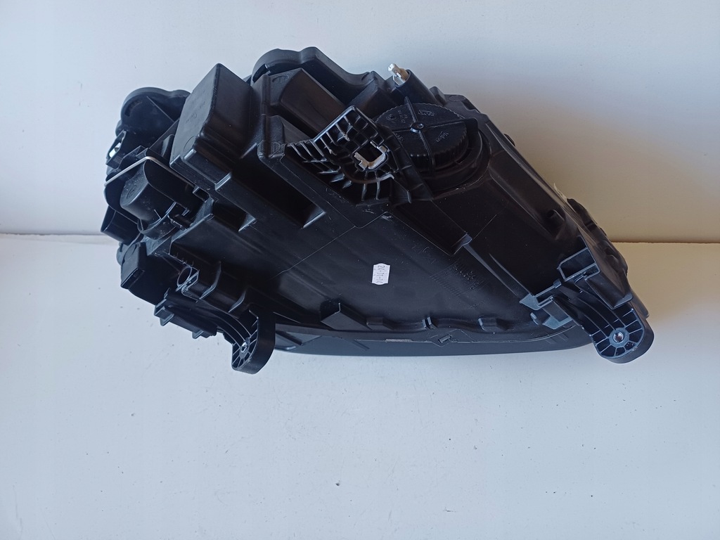 фото №9, Лампа левый перед audi q2 h7 europa