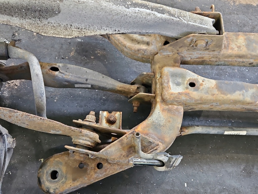 Задня балка oś задній opel insignia a 2.0 cdti 08-17 Доставка