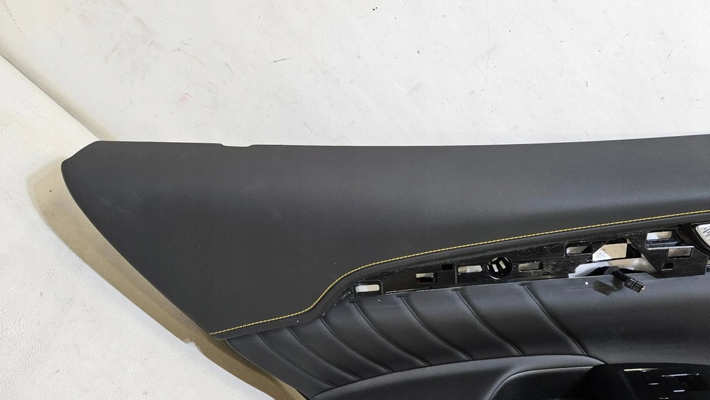 фото №8, Обивка обшивка дверь левый кнопки maserati grecale nowe оригинал идеальное состояние
