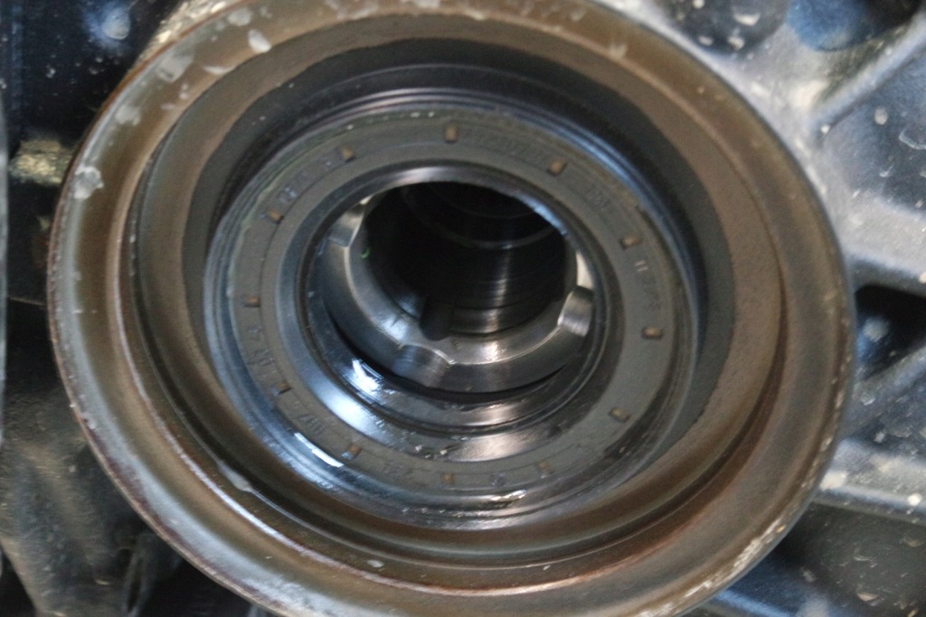 фото №4, Дифференциал редуктор задняя mercedes sl amg r232 a2323501103 3.27