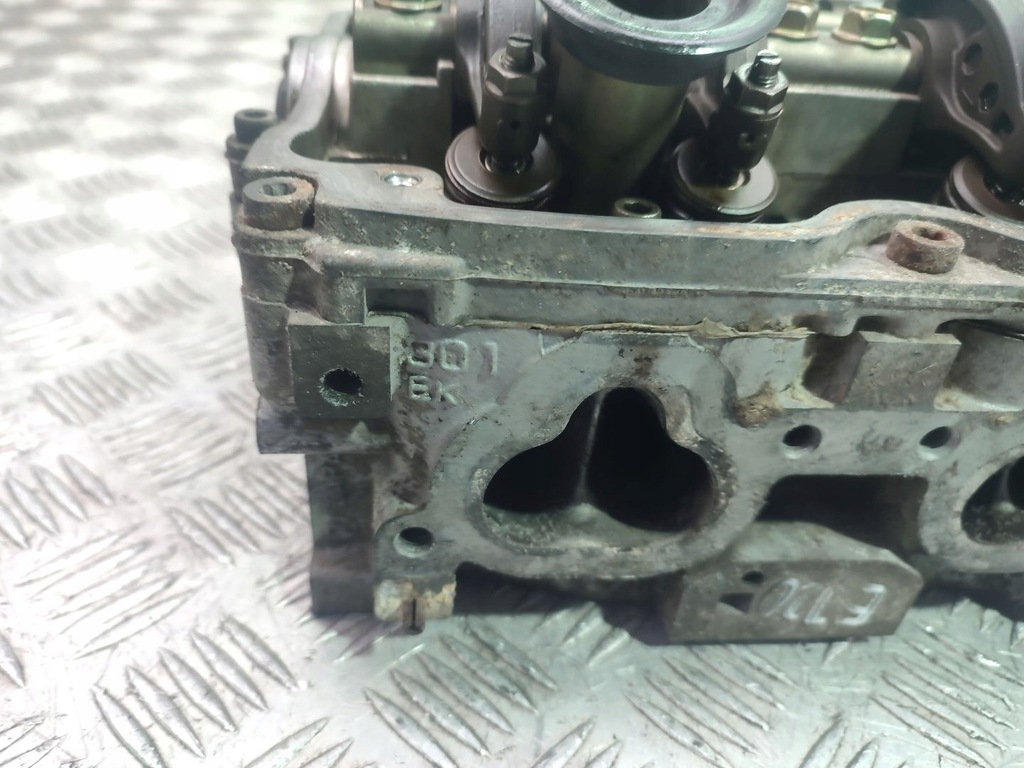 фото №5, Головка левая subaru impreza i gc 1993-2000 2.0 t 211km 301ek