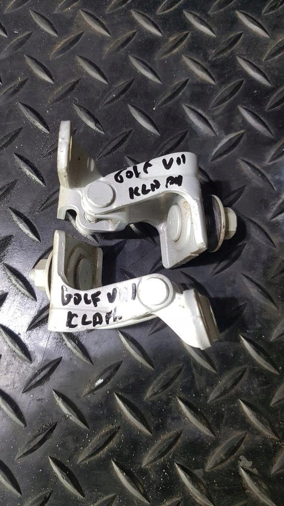 фото №1, Петлі кришки hb vw golf vii