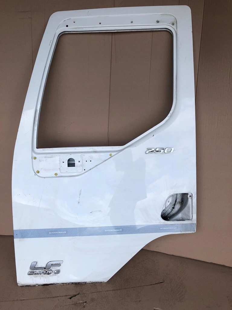 фото №1, Дверь левая daf lf euro 6 500 netto