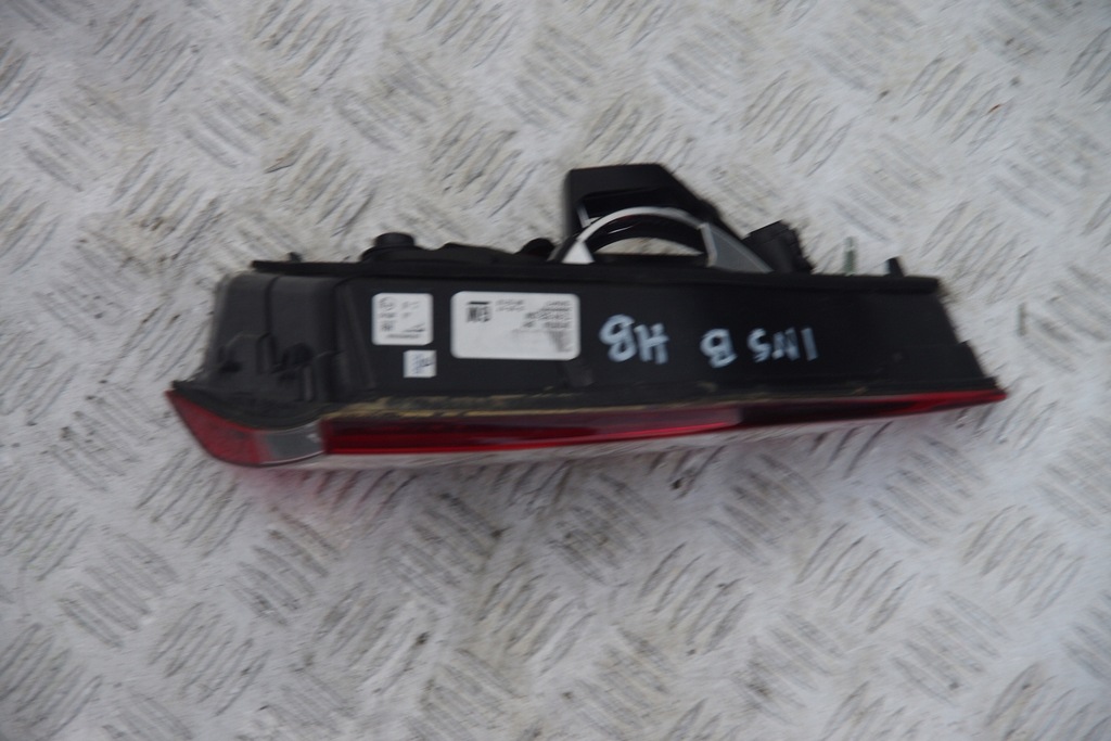 фото №5, Лампа задня права insignia b