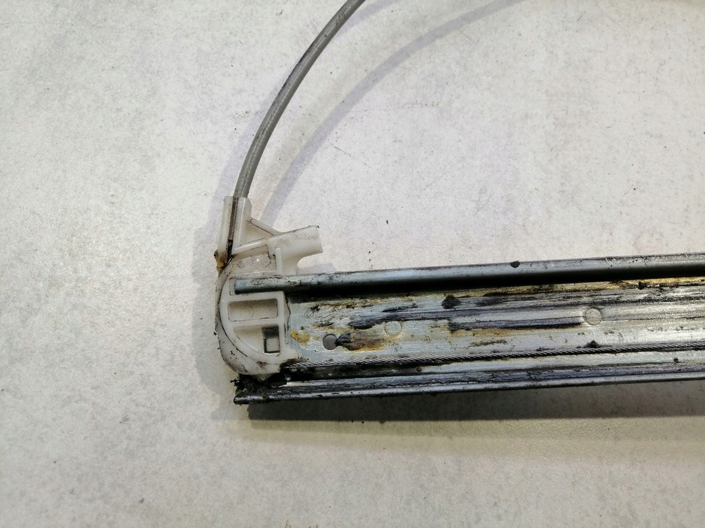 фото №9, Подъемник стекло правый перед mazda mpv 3620161890