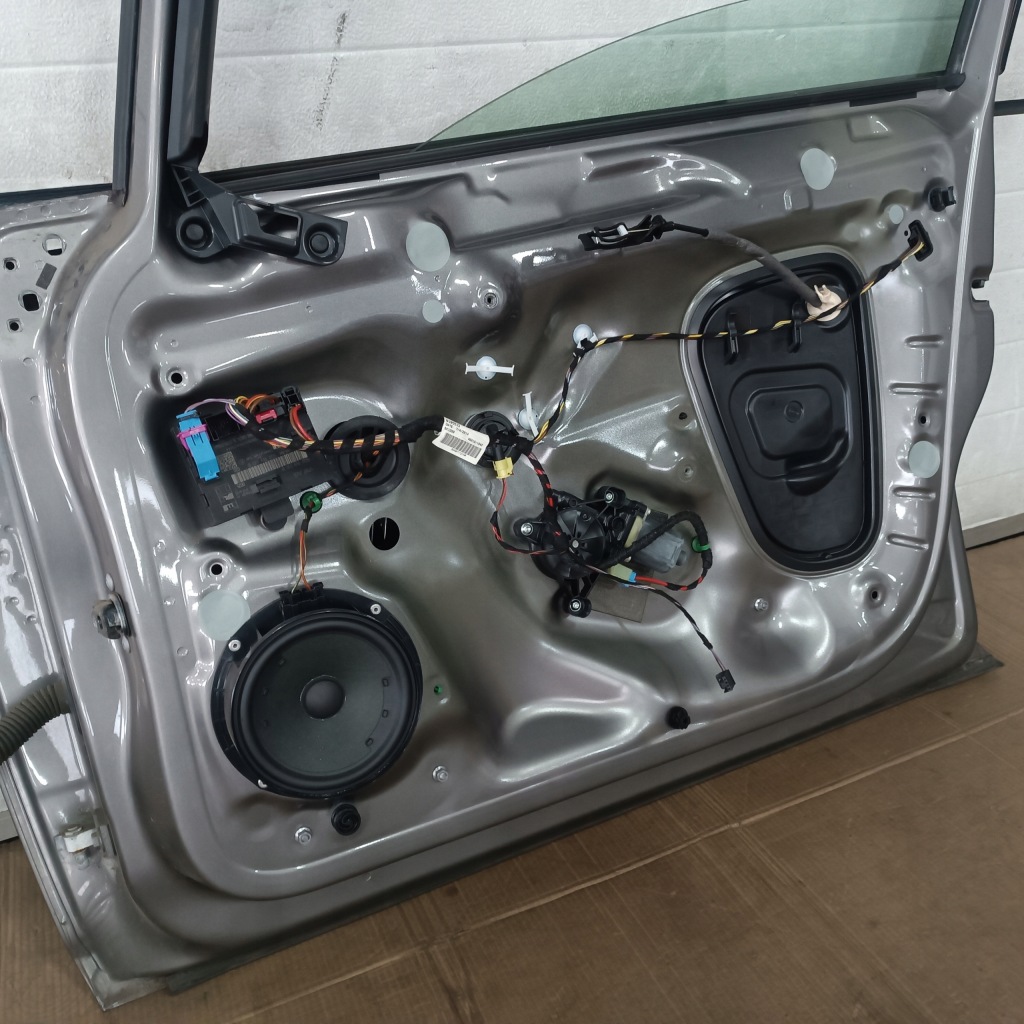 фото №11, Дверь правый перед vw golf vii 7 полный