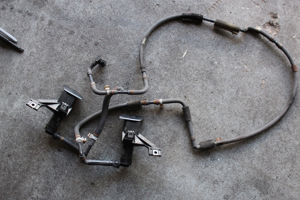 фото №1, Lexus rx 400h 03-08 комплект омивача перед ксенон