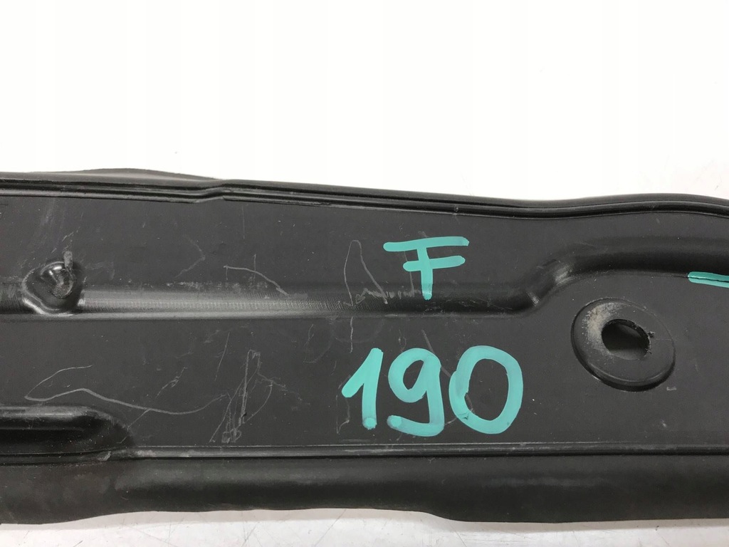 фото №9, Porsche cayenne 9y0 захист крила права 9y0854777a