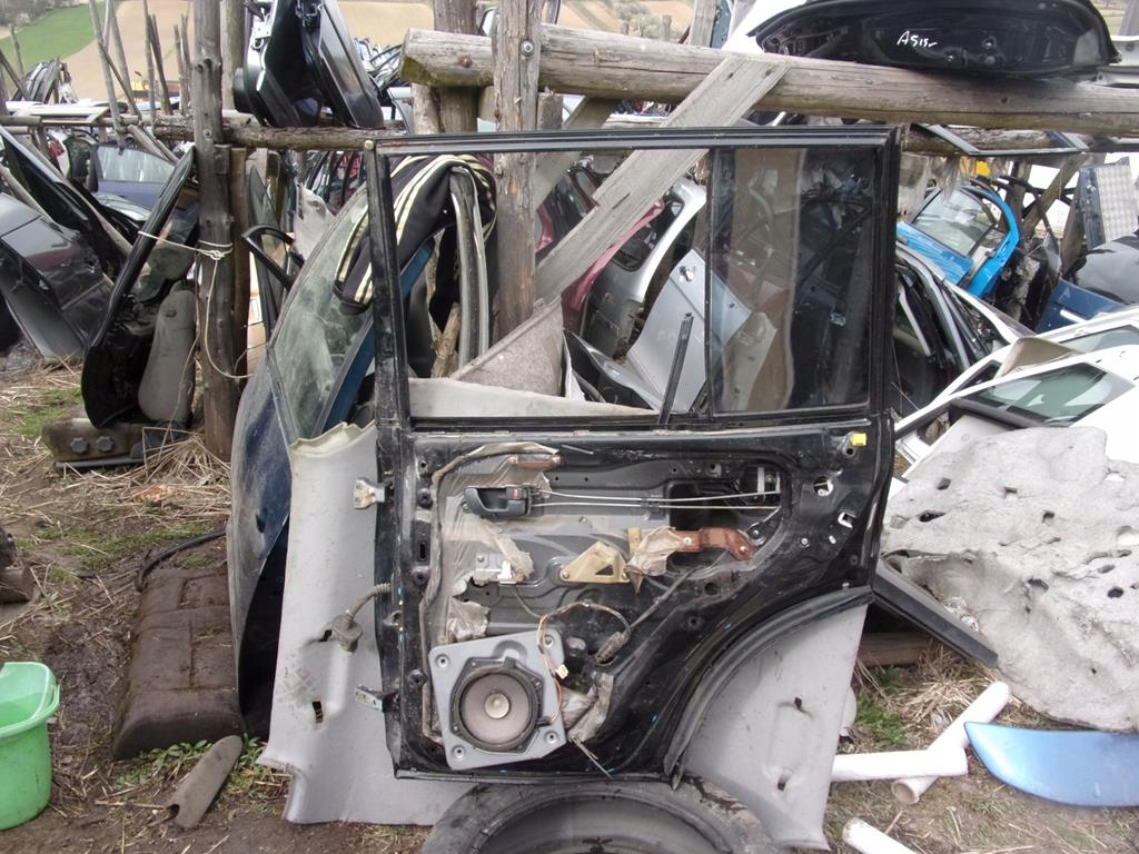 фото №7, Дверь pajero iii 5d задняя