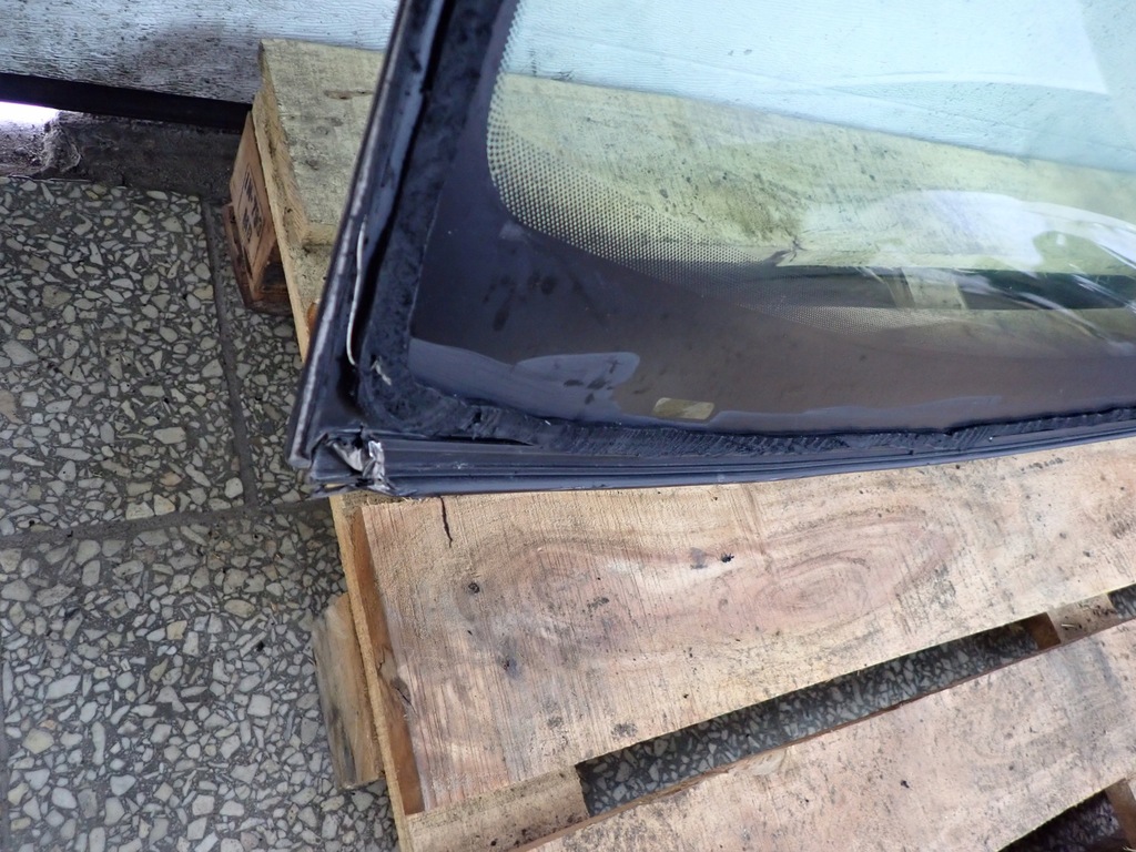 фото №8, Скло передня лобове з датчиком датчиком citroen ds3