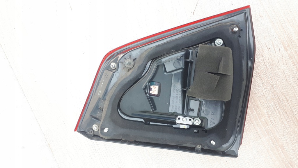 фото №6, Toyota land cruiser 200 лампа задня права w кришка