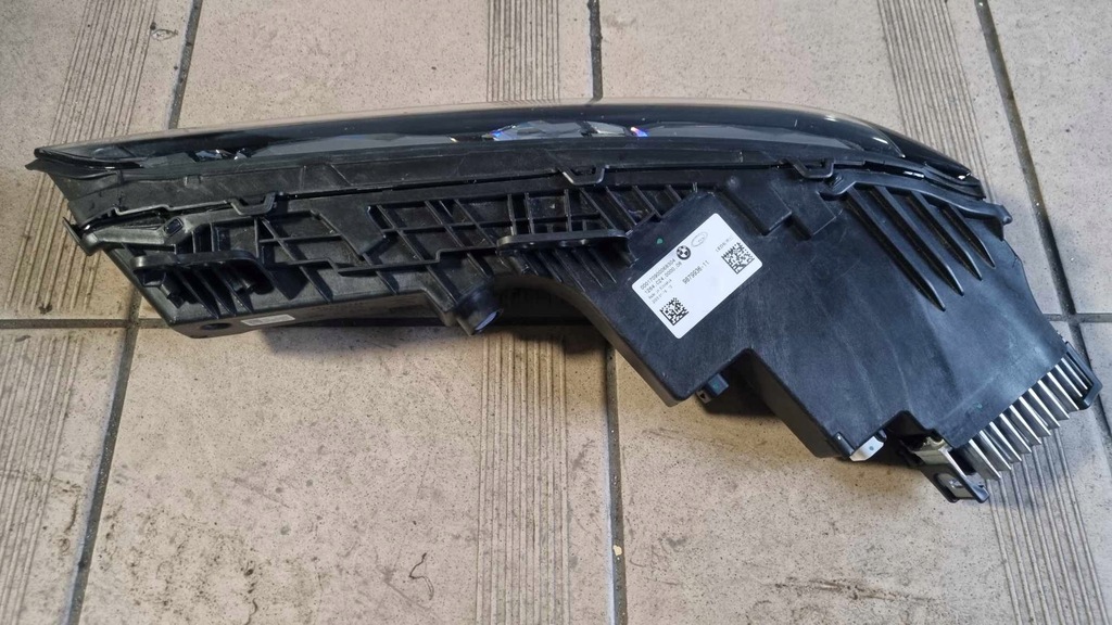 фото №7, Лампа перед правая bmw 7 g70 i7 swarovski crystal europa 9879936 led