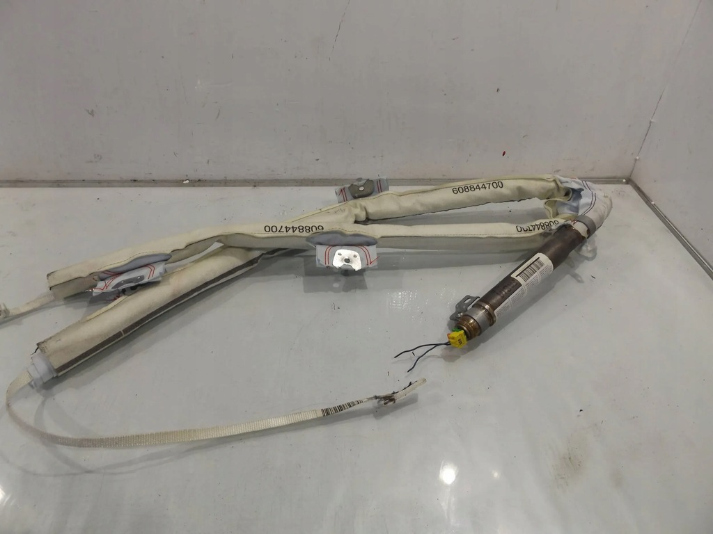 фото №1, Fabia ii kombi шторка безпеки права