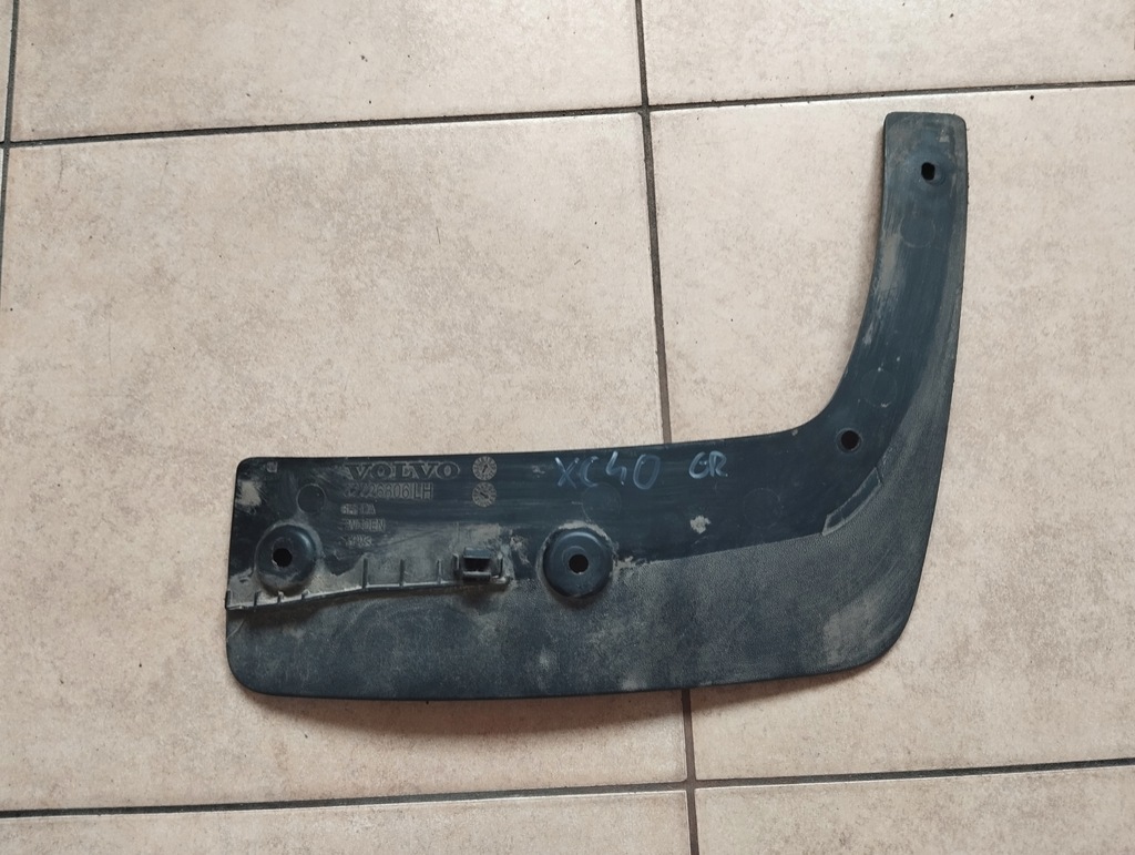 фото №1, Volvo xc40 18- бризковик лівий перед 32226806