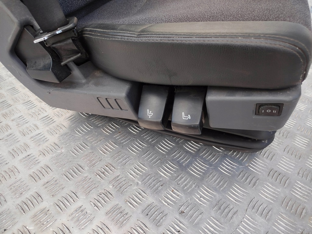 фото №3, Сиденье пассажира scania r