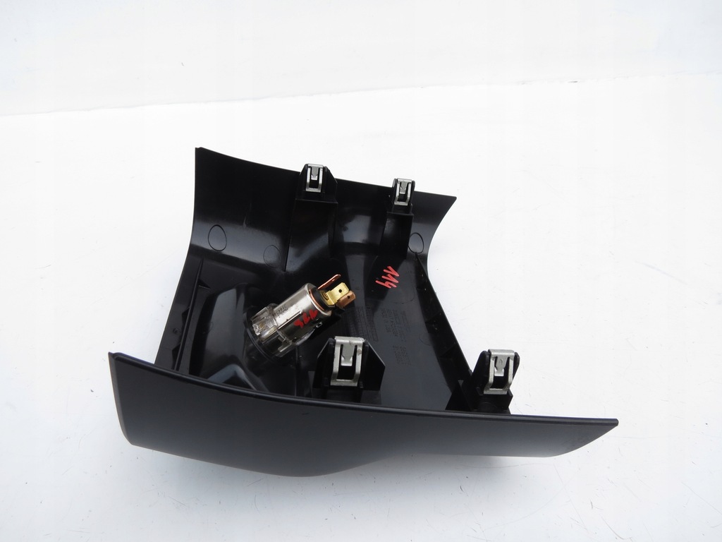 фото №7, Защита корпус задняя туннель среднего разъём 12v volvo s60 iii v60 ii 18-