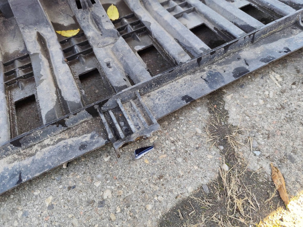 фото №13, Renault grand scenic iii 09-13 бампер перед kompletny омивачі tekng wlkp