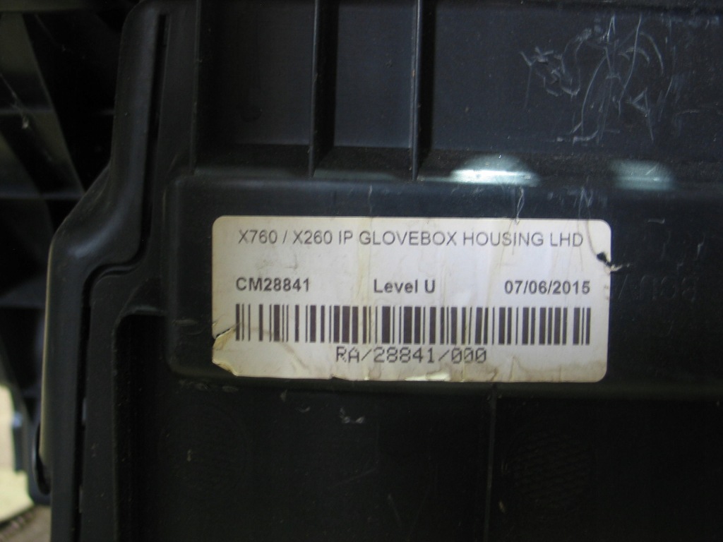 фото №14, Бардачок пасажира jaguar xf 2 ii x260 15r- europa