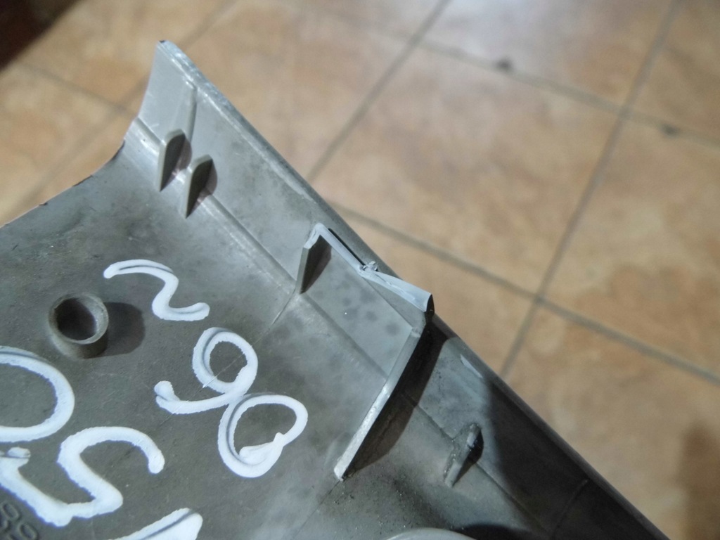 фото №8, Volvo v50 s40 ii 2.0d 06' пепельница 8686025