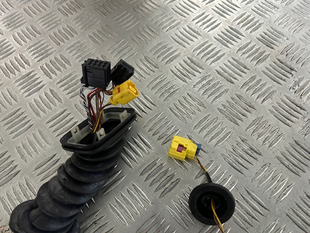 фото №12, Skoda octavia ii жгут дверь левый перед 1z0120fq