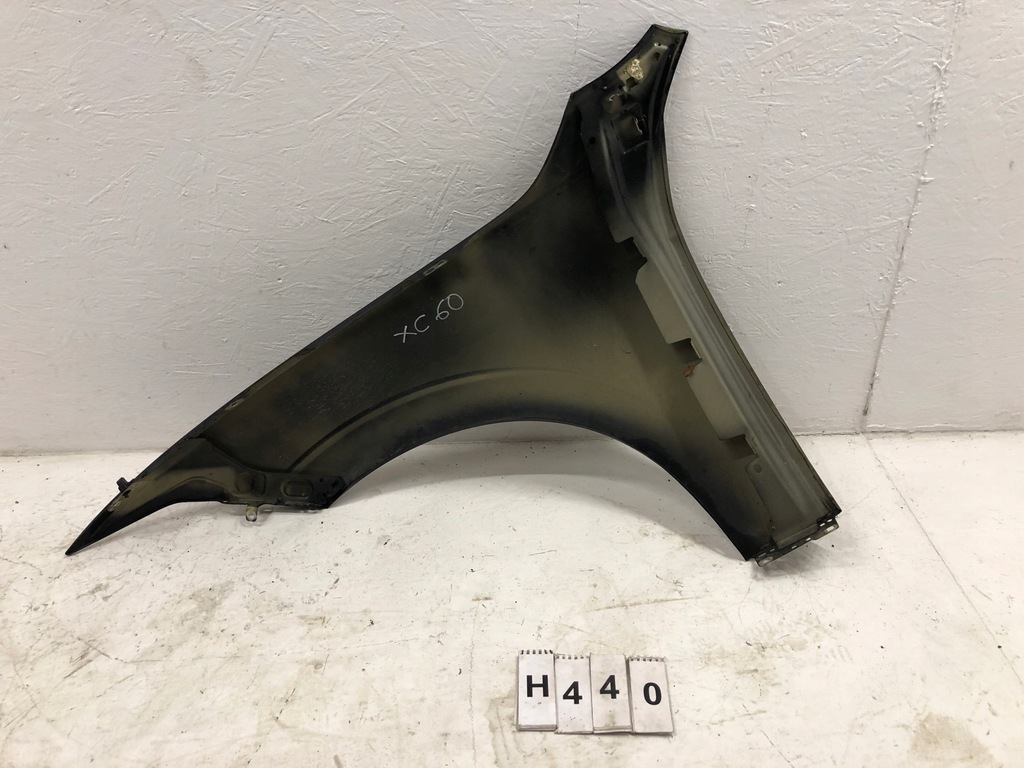 фото №12, Volvo xc60 крыло правый 18 -