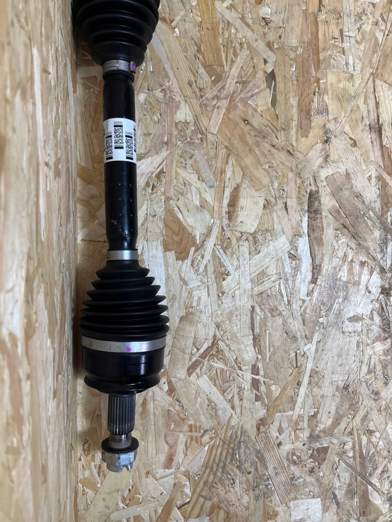 Купить Приводной вал правый перед alfa romeo tonale 00505651030 005056510301038 оригинал