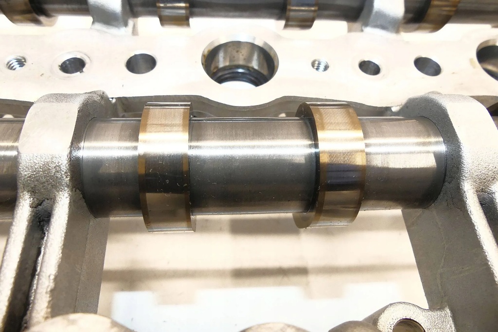 фото №12, Hyundai genesis g80 gv70 2.2 crdi d4hf вали розподільного валу + основа