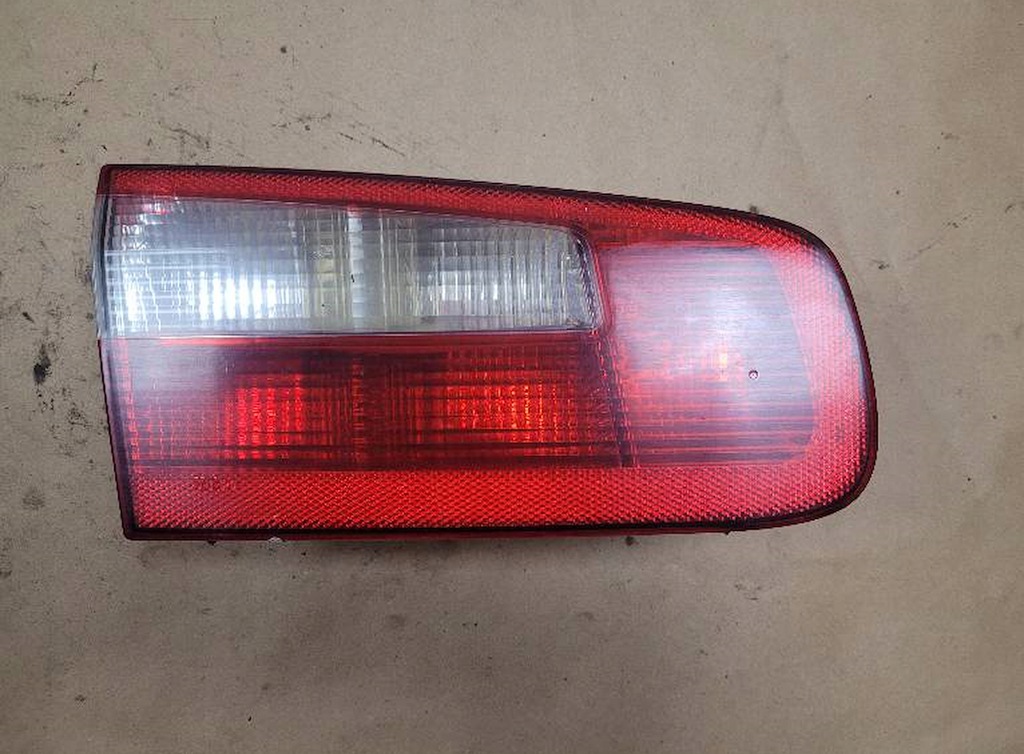 фото №1, Лампа ліва задня w кришка багажника renault laguna