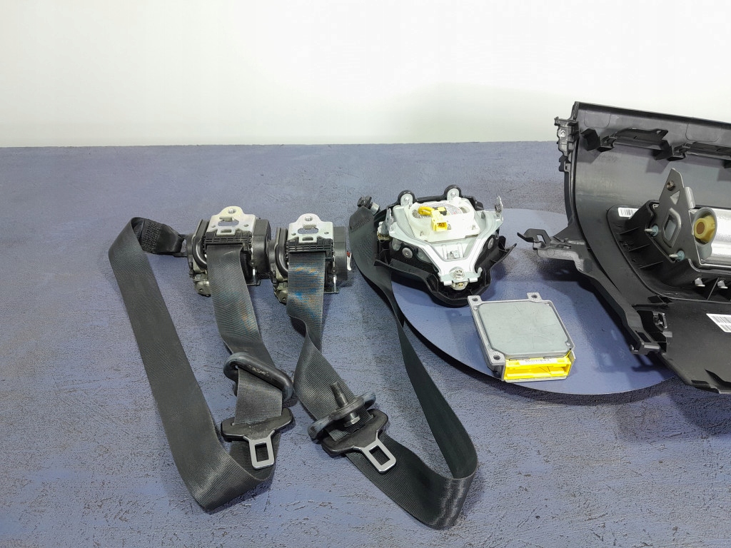 фото №5, Colt mk6 z30 lift подушка безопасности подушки безопасности панели консоли ремни eu 8002a579zz