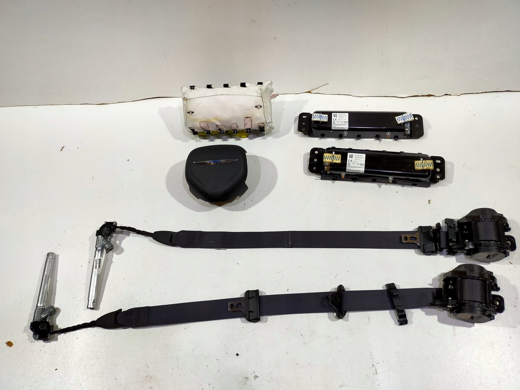 фото №5, Chrysler pacifica панель приладів консоль подушка безпеки ремені