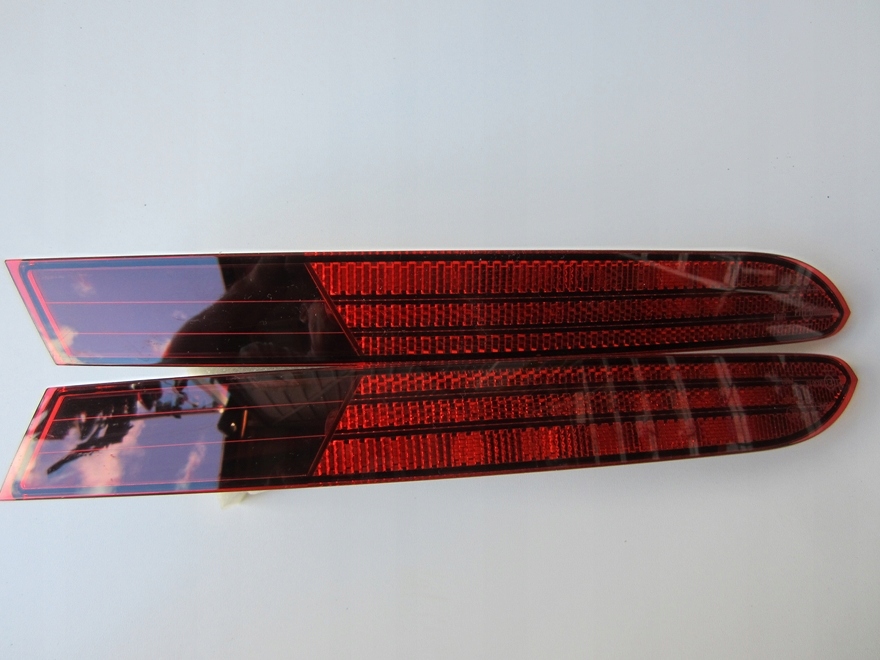 фото №1, Відбивач лівий бампера задня vw touareg ii lift 14- 7