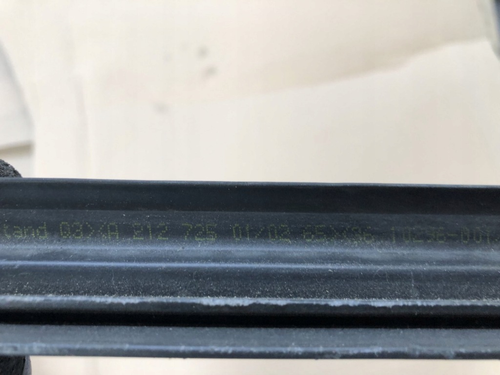 фото №4, Молдинг жабо двері правий перед mercedes w212