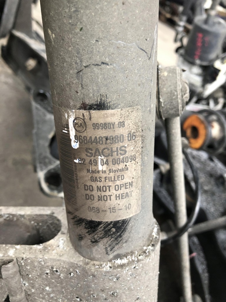 фото №5, Partner ii berlingo поворотный кулак правая амортизатор