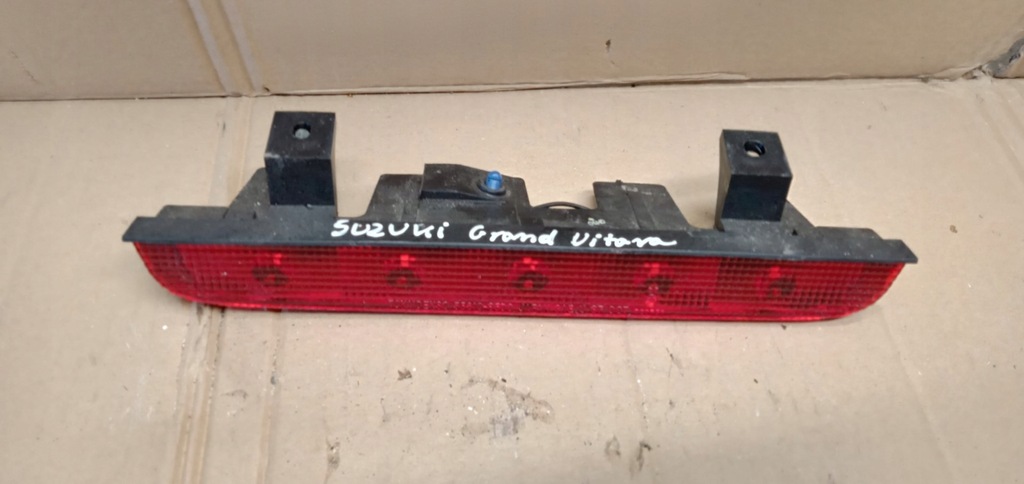 фото №1, Suzuki grant vitara лампа 3 стоп