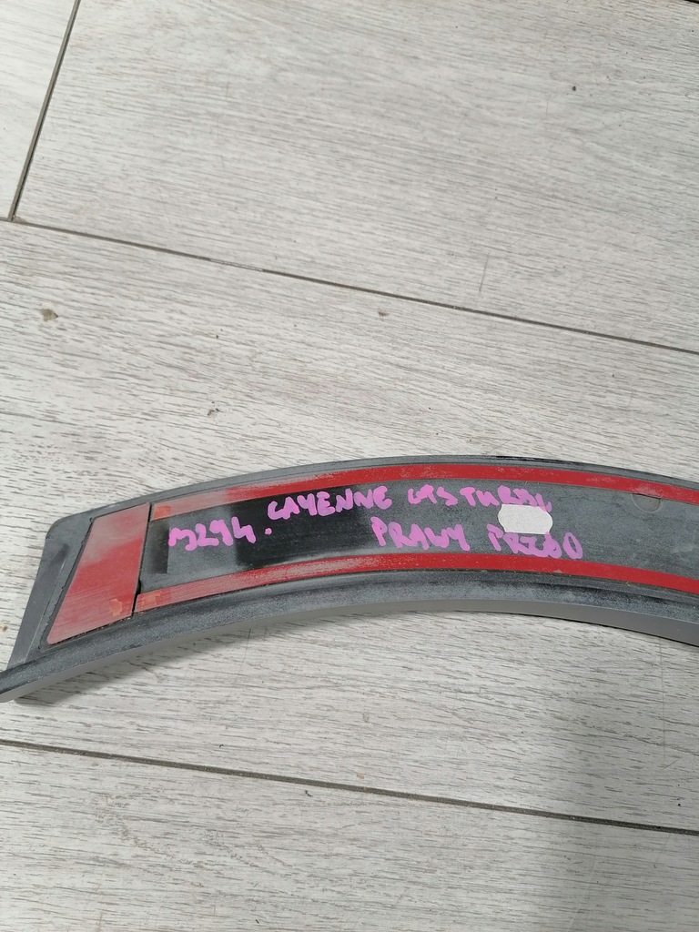 фото №8, Cayenne gts turbo молдинг крила 7l5853828f