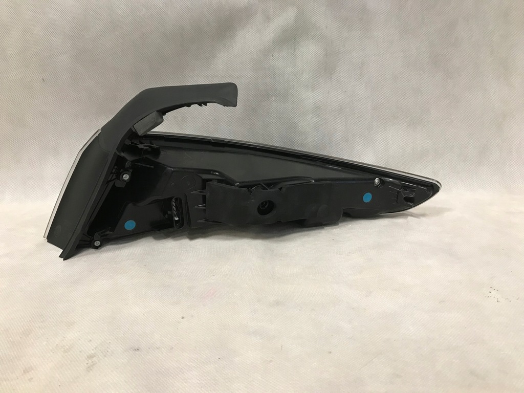 фото №3, Alfa romeo giulia qv лампа задня ліва зовнішня led europa