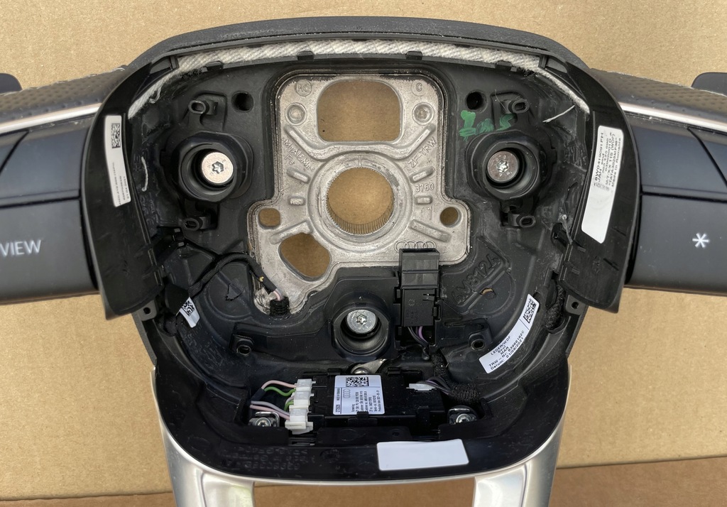 фото №8, Повітропровід audi a4 a5 8w s-line шкіра idealna оригінал 8w0419091fh