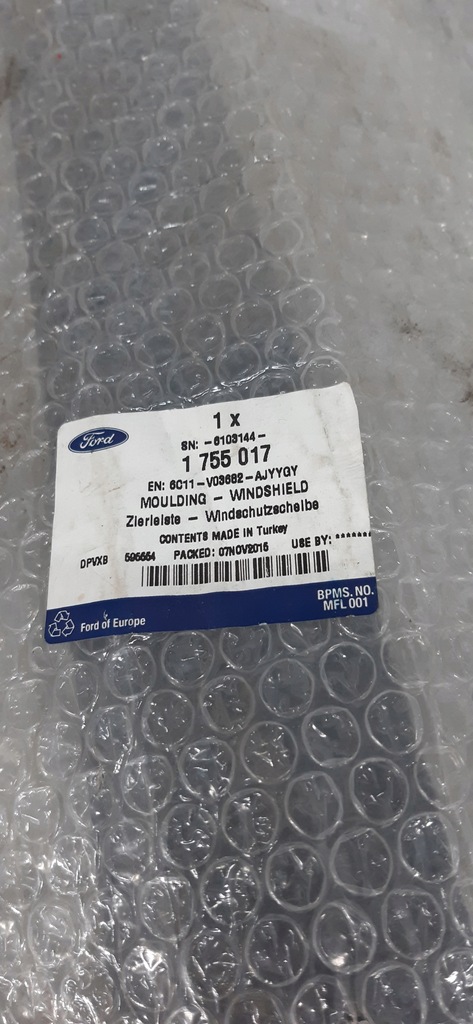 фото №8, Ford transit молдинг стекло перед правая 1755017